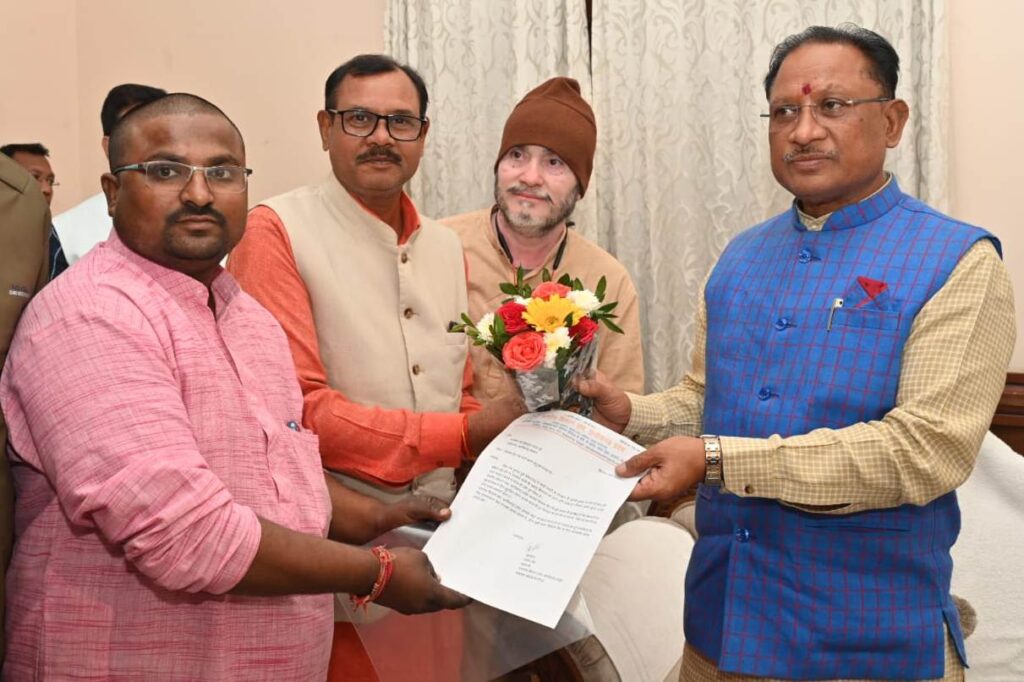 भारतीय किसान संघ ने किया मुख्यमंत्री  विष्णुदेव साय का आत्मीय अभिनंदन