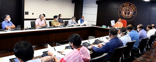मुख्यमंत्री ने राजस्व विभाग के राहत आयुक्त कार्यालय द्वारा तैयार किए गये ‘प्रवासी राहत मित्र एप’ का लोकार्पण किया